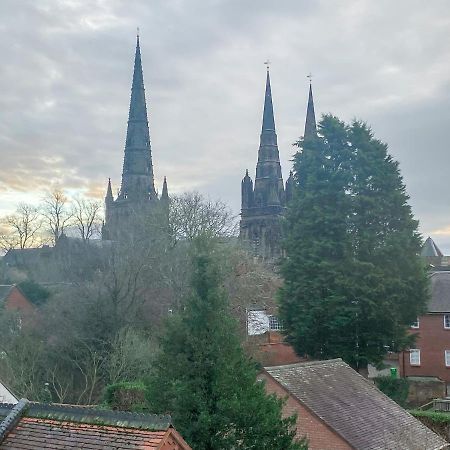 4C Gaia Lane Lichfield Exterior foto